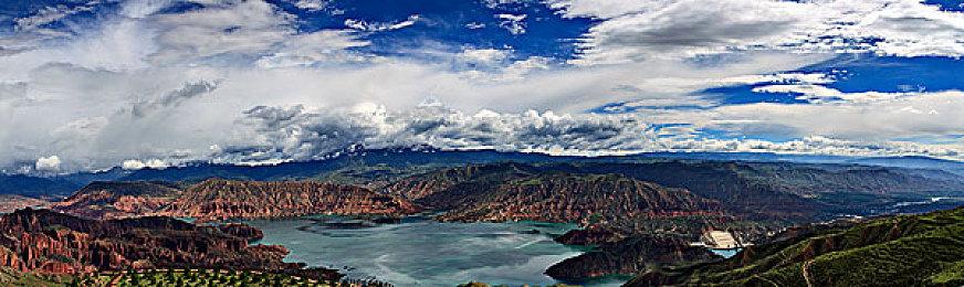 沉浸式模拟游戏《网络工程师模拟器》 现已开启抢先体验